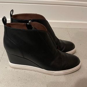 Lines Paolo Felicia wedge sneaker - Sz 8